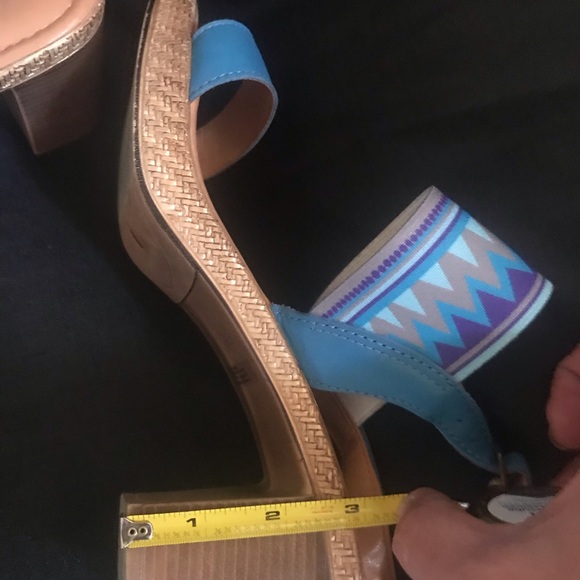 Bella vita wedges size 11w - Picture 7 of 7